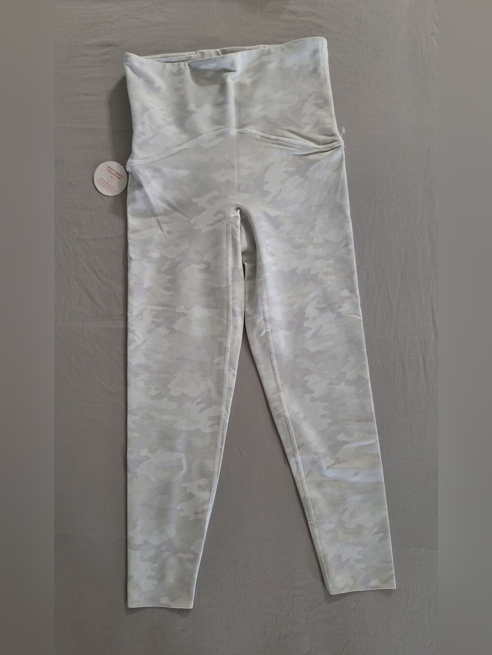 SPANX Booty Boost Women's Light Gray Camo 7/8 Length Leggings Small